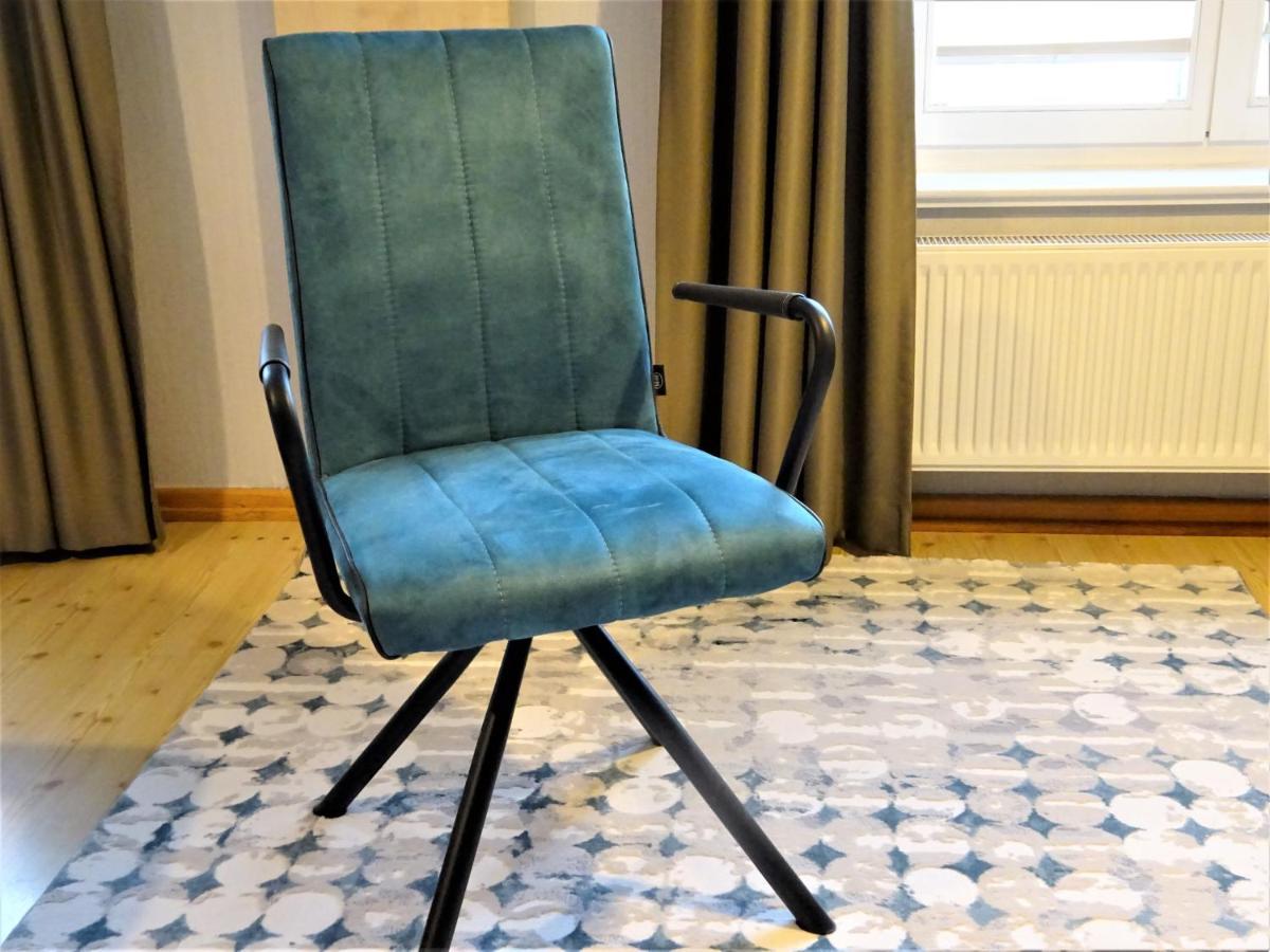 Hotel Pension Zur Faehrbruecke Stralsund Bagian luar foto